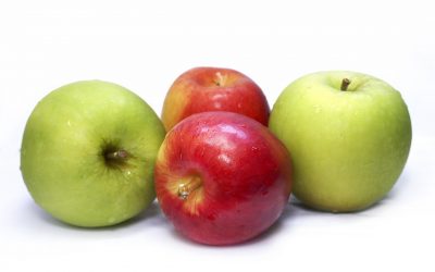 Apples & Blackberries (plus Apple & Blackberry Crumble recipe)